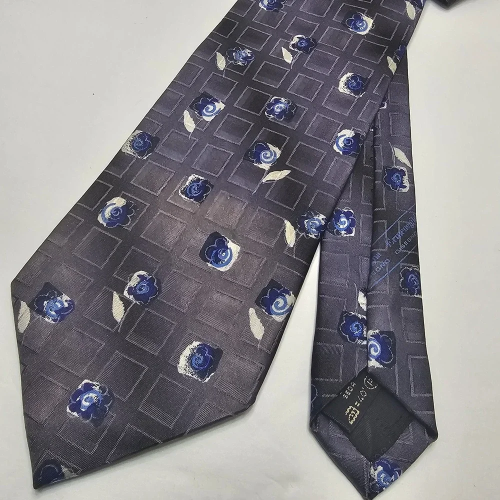 Ermenegildo Zegna Disegno Esclusivo Silk Tie Gray Blue Floral‎ Geometric Italy